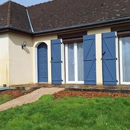 Charmante Maison De Ville Climatisee Avec Wifi Saint-Yrieix-la-Perche Esterno foto
